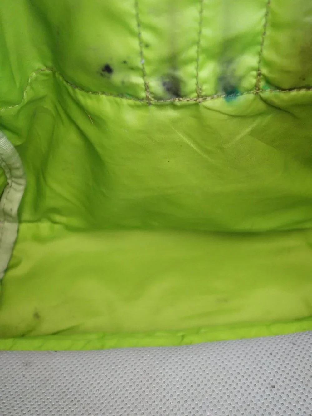 OSPREY Black & Lime Green Messenger Bag